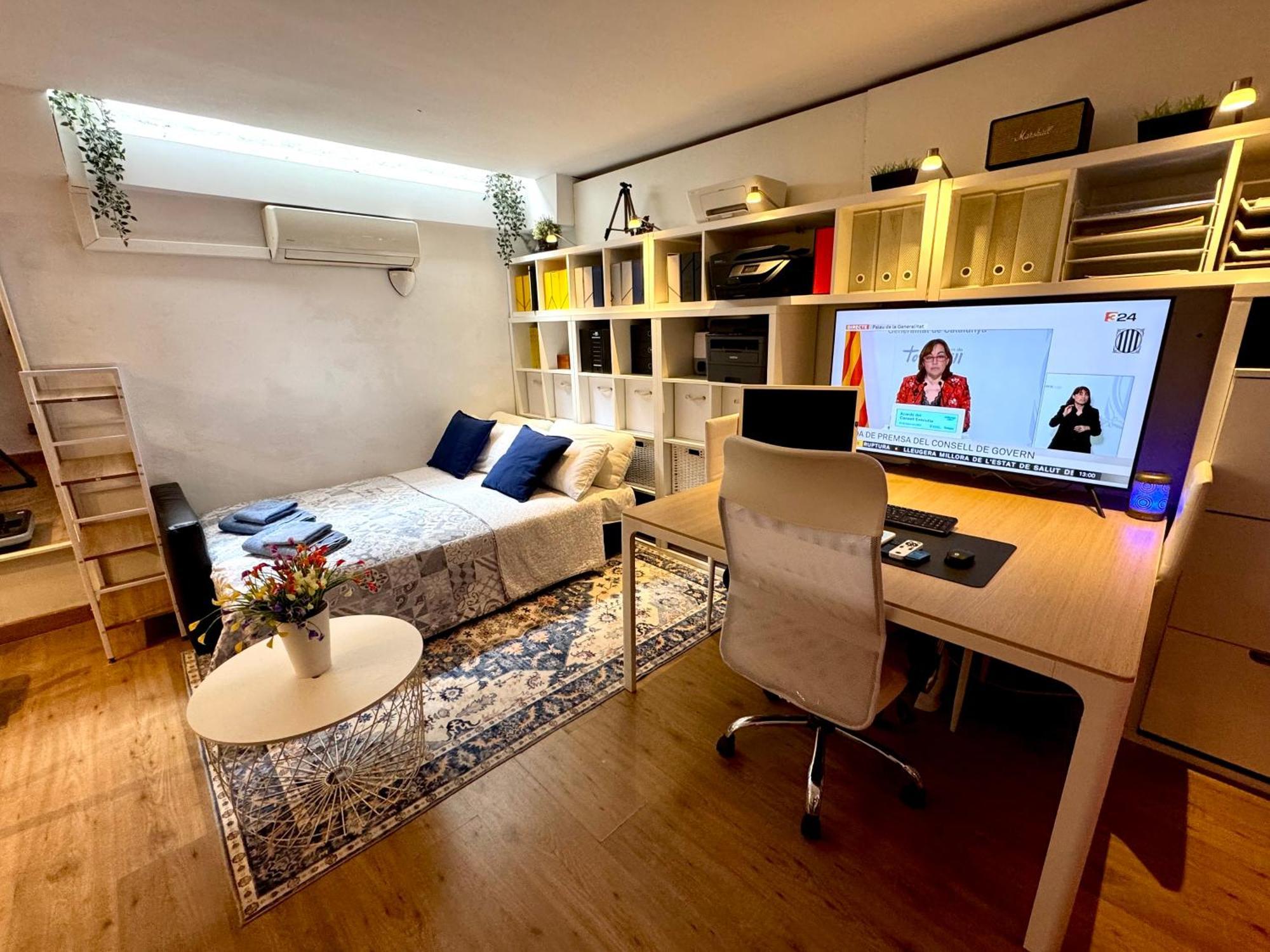 Casa En Masnou Junto A Playa Y Tren Villa Екстериор снимка