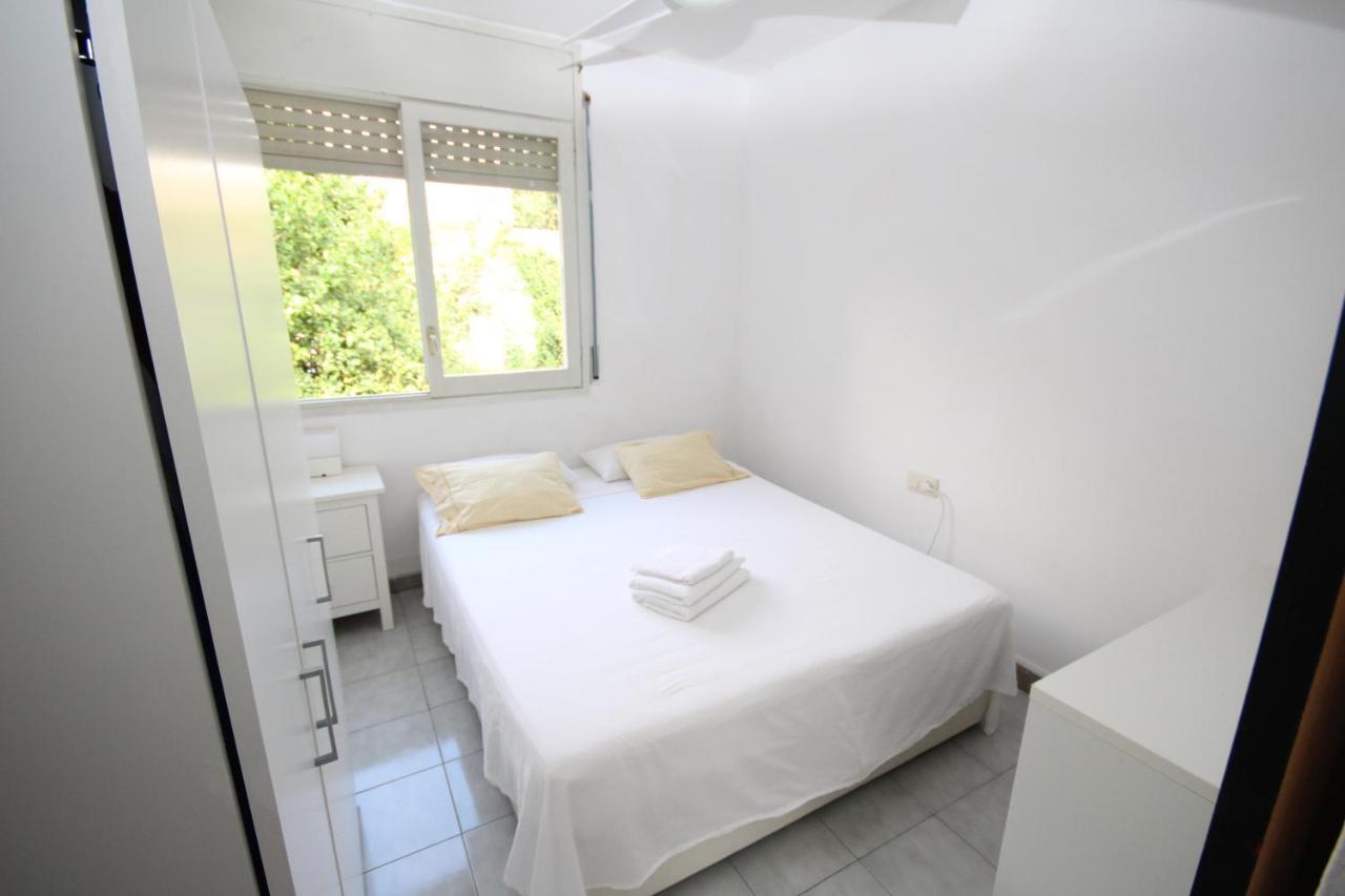 Casa En Masnou Junto A Playa Y Tren Villa Екстериор снимка
